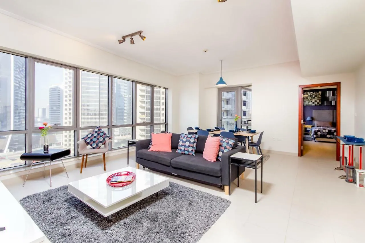 Quintessential Quarters - Ultra-Modern And Spacious Aparment Dubai 0*,